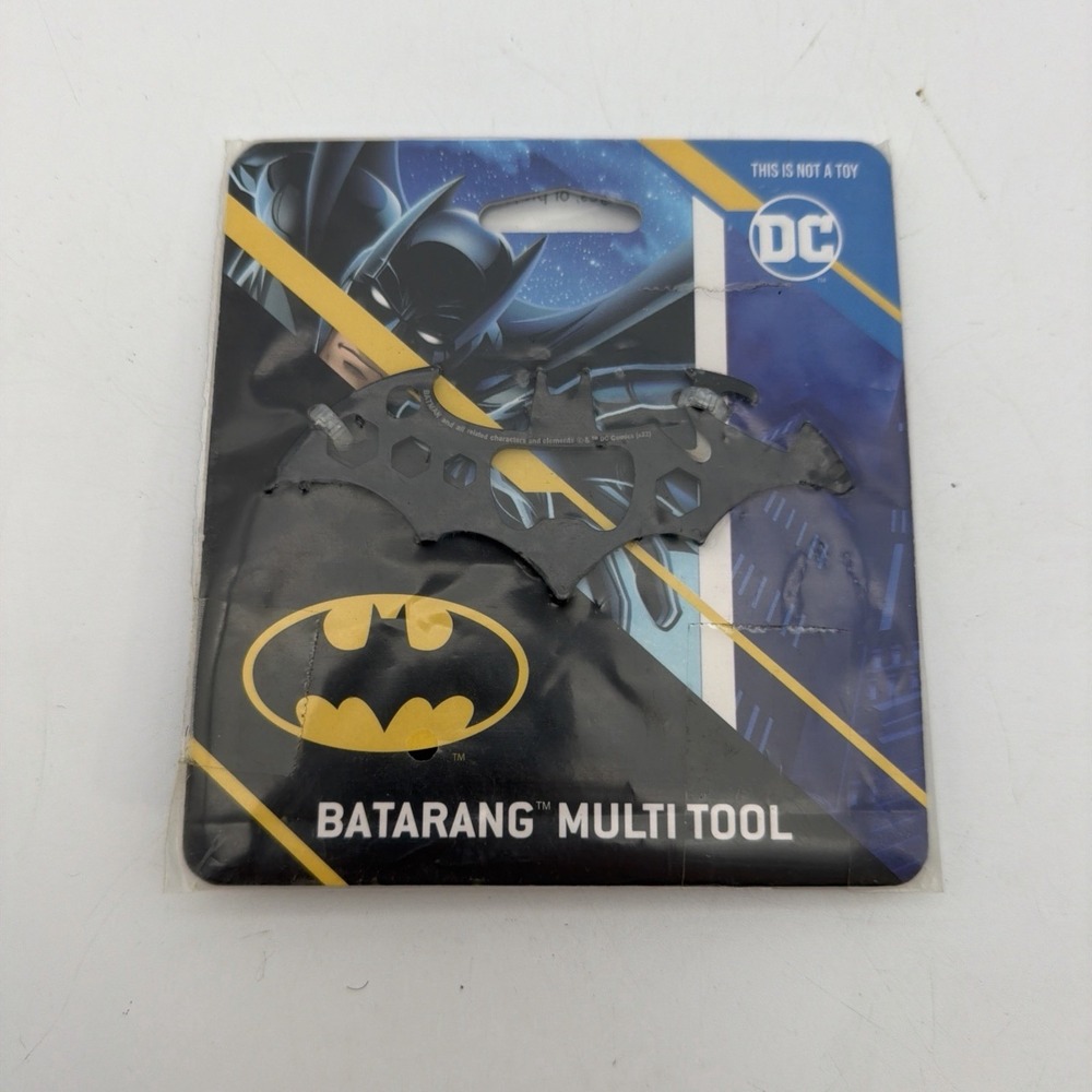 DC Comics Batman Batarang Multi Tool